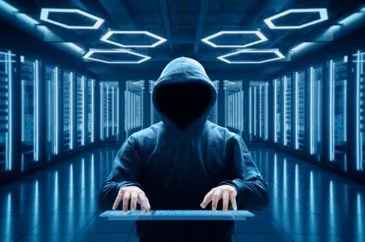 Cyberschutz und IT-Haftpflicht für KMU